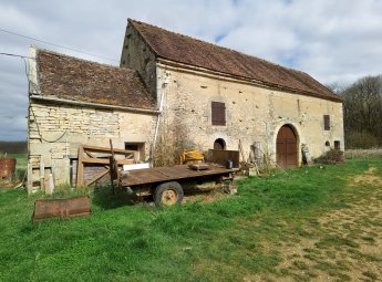 Fermette sur grand terrain